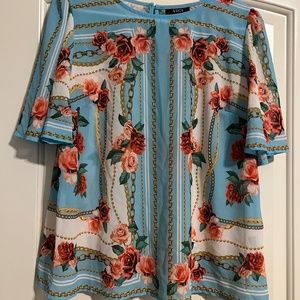 Vici brand top size large